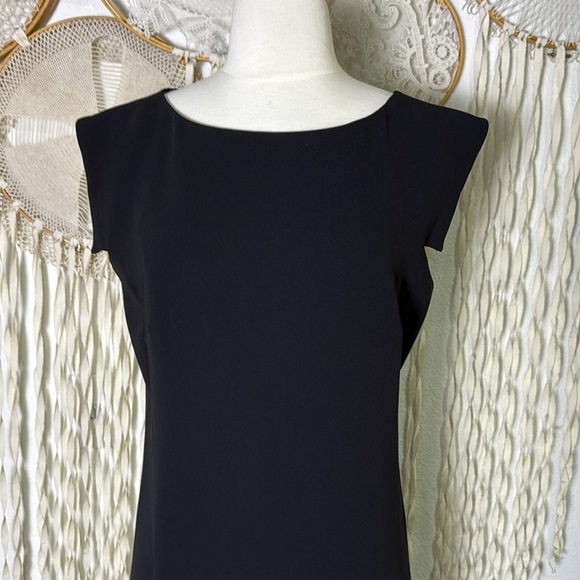 MM Lafleur Sarah Black Cap Sleeve Shift Dress Size 12 - Picture 6 of 9